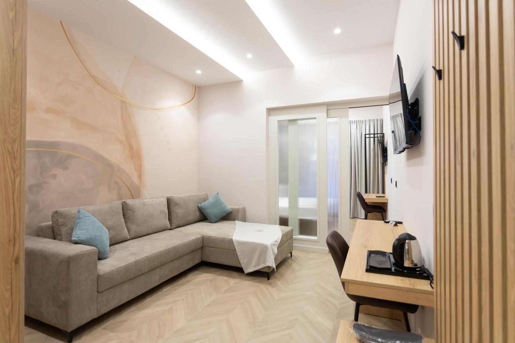 Nayel Hotel Драч Екстериор снимка