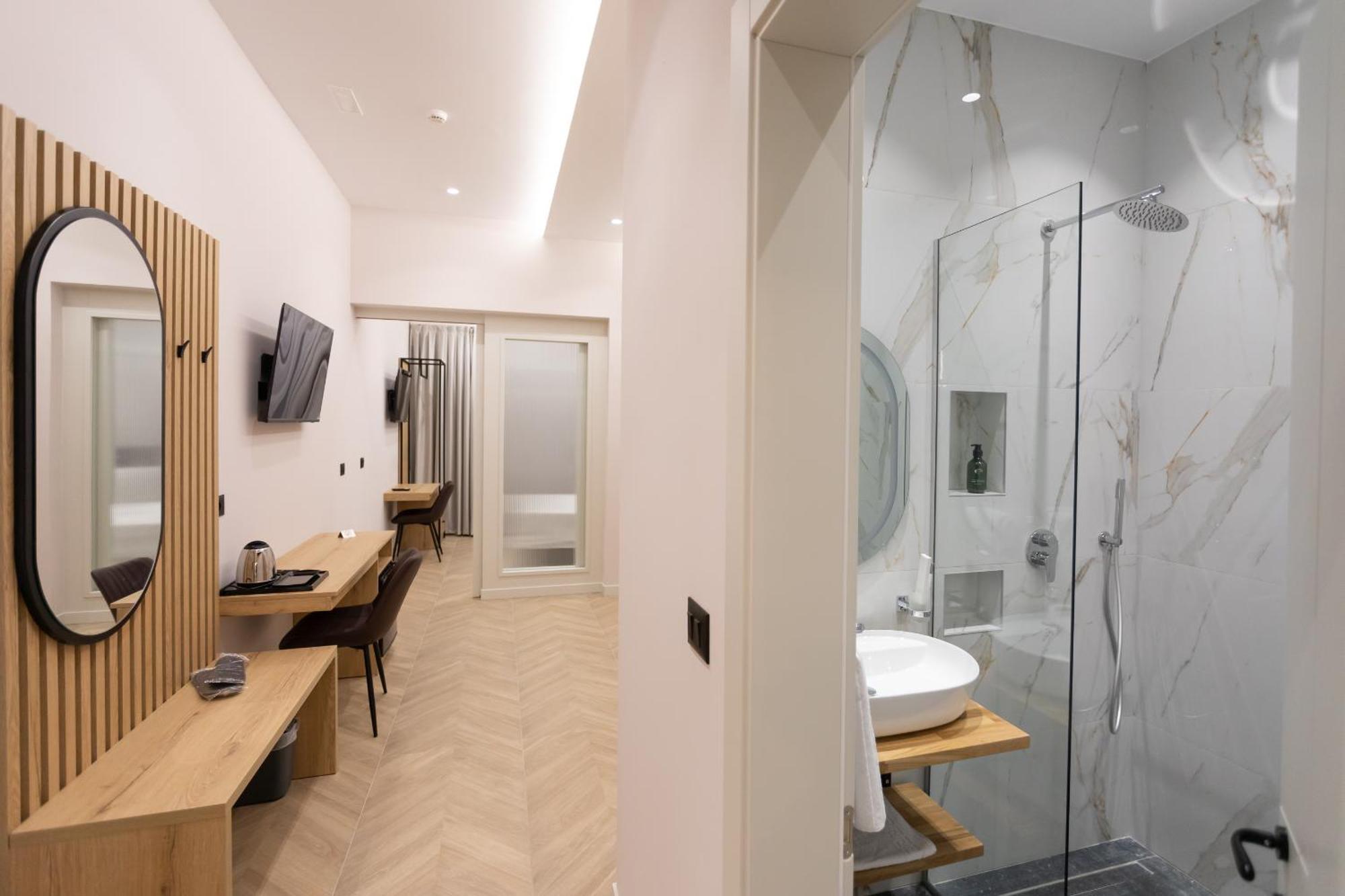 Nayel Hotel Драч Екстериор снимка