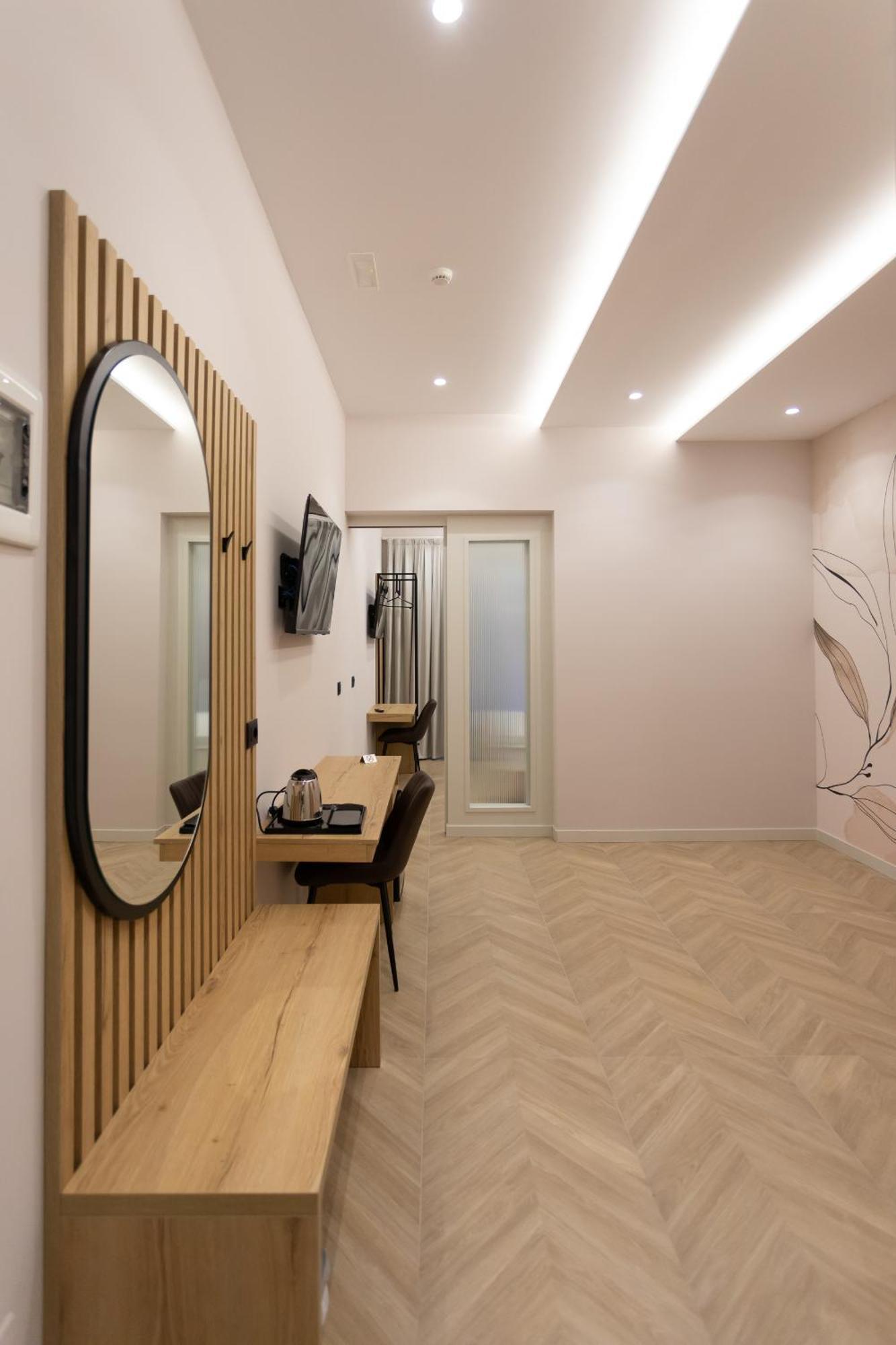 Nayel Hotel Драч Екстериор снимка