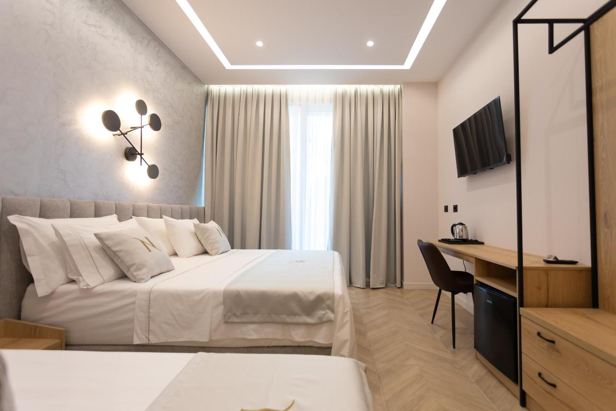 Nayel Hotel Драч Екстериор снимка