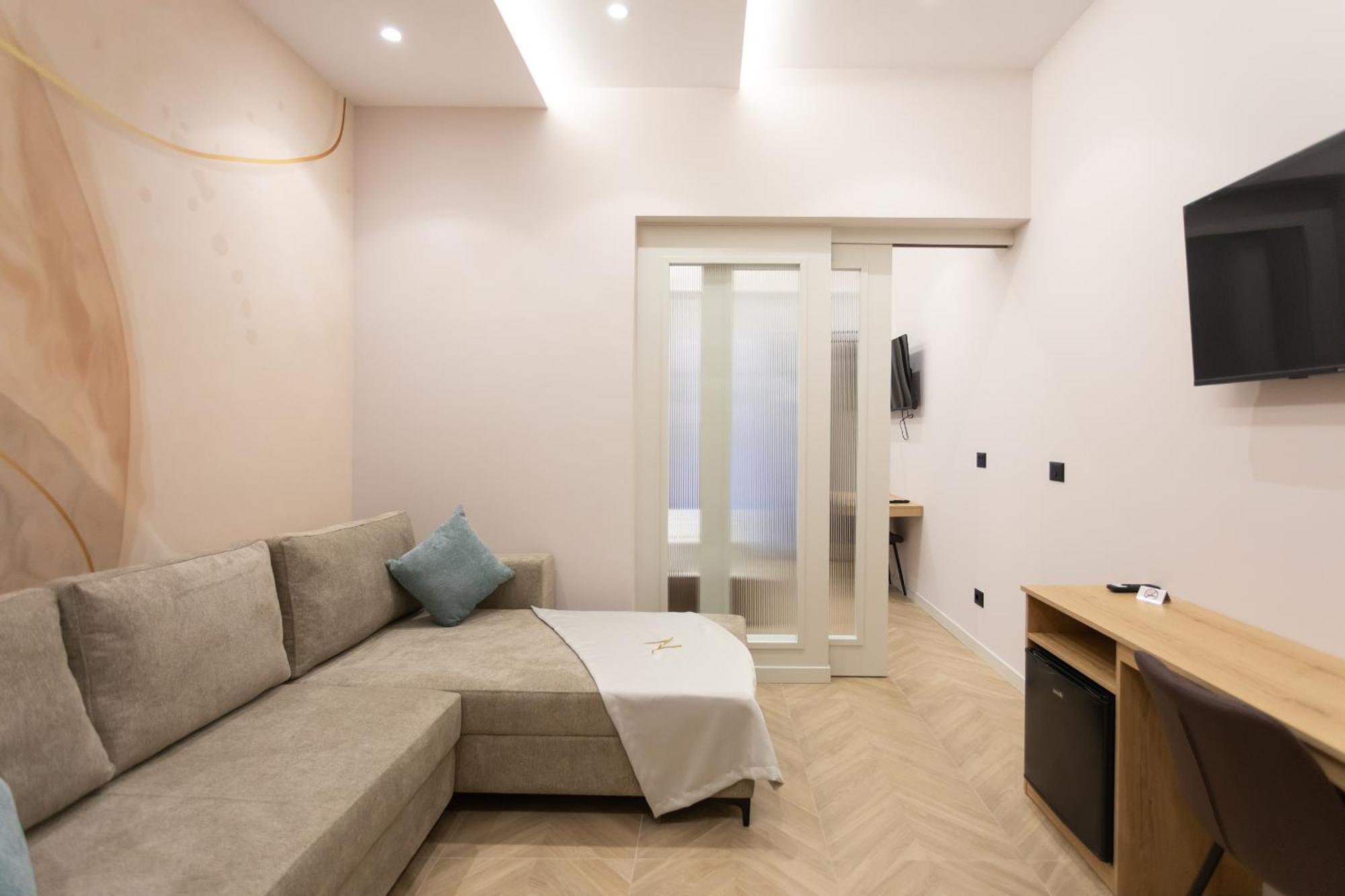 Nayel Hotel Драч Екстериор снимка